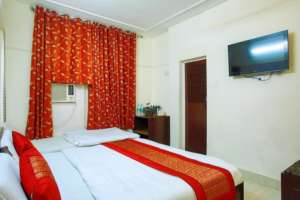 Hotel Raghunath Jammu Εξωτερικό φωτογραφία